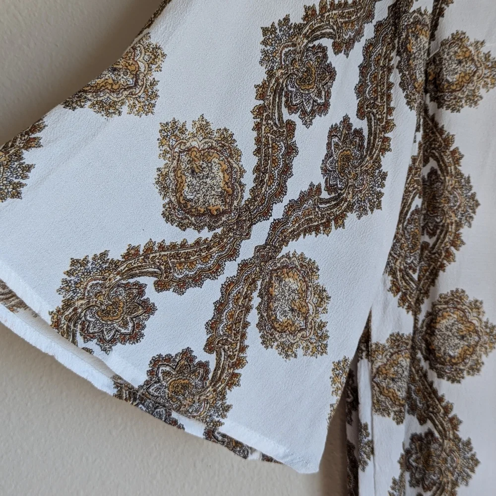 H & M White and Gold Patterned Dress Size 6 - Picture 2 of 4